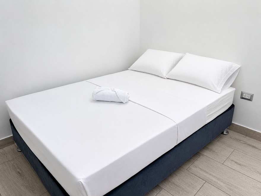Cama matrimonial